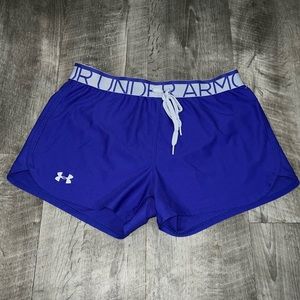 Under armor women’s athletic shorts